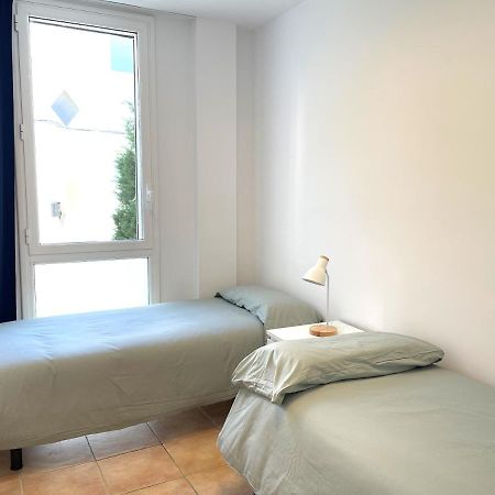 Traire - Apartamento Luminoso Cerca Del Centro Кадакес Экстерьер фото